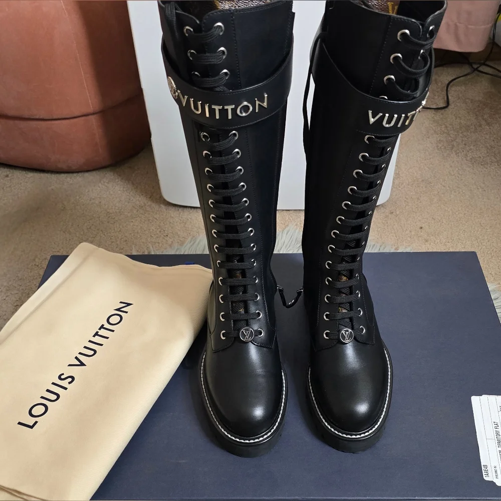 Louis Vuitton Territory Flat High Ranger Boots. Black Leather Size 37 - Picture 2 of 5